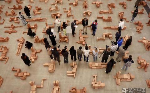 身体的体验是感知世界的起点：安东尼·葛姆雷的“栖息之所”在北京